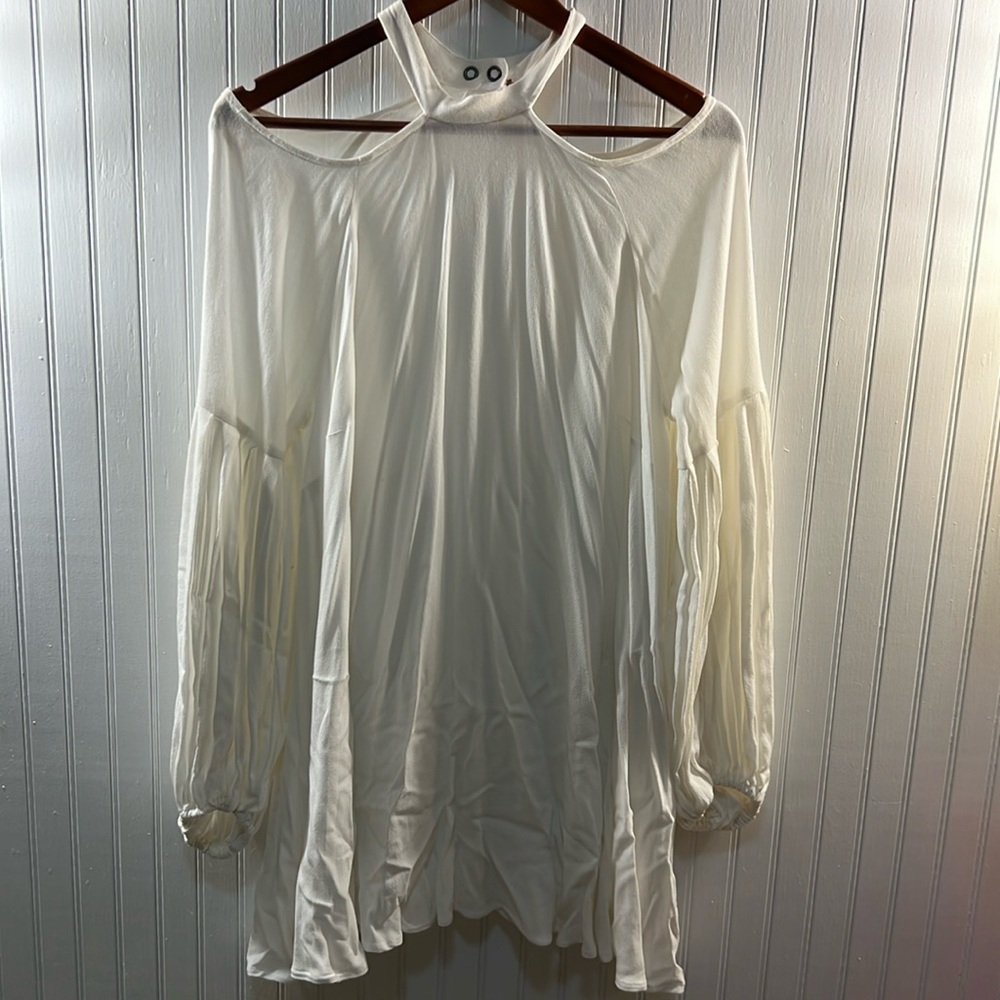Free People mini white dress w/ balloon sleeves